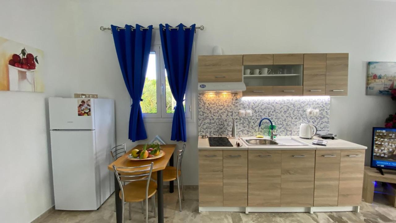 Patras Blue Suite Esterno foto