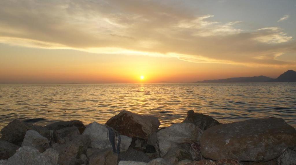 Patras Blue Suite Esterno foto
