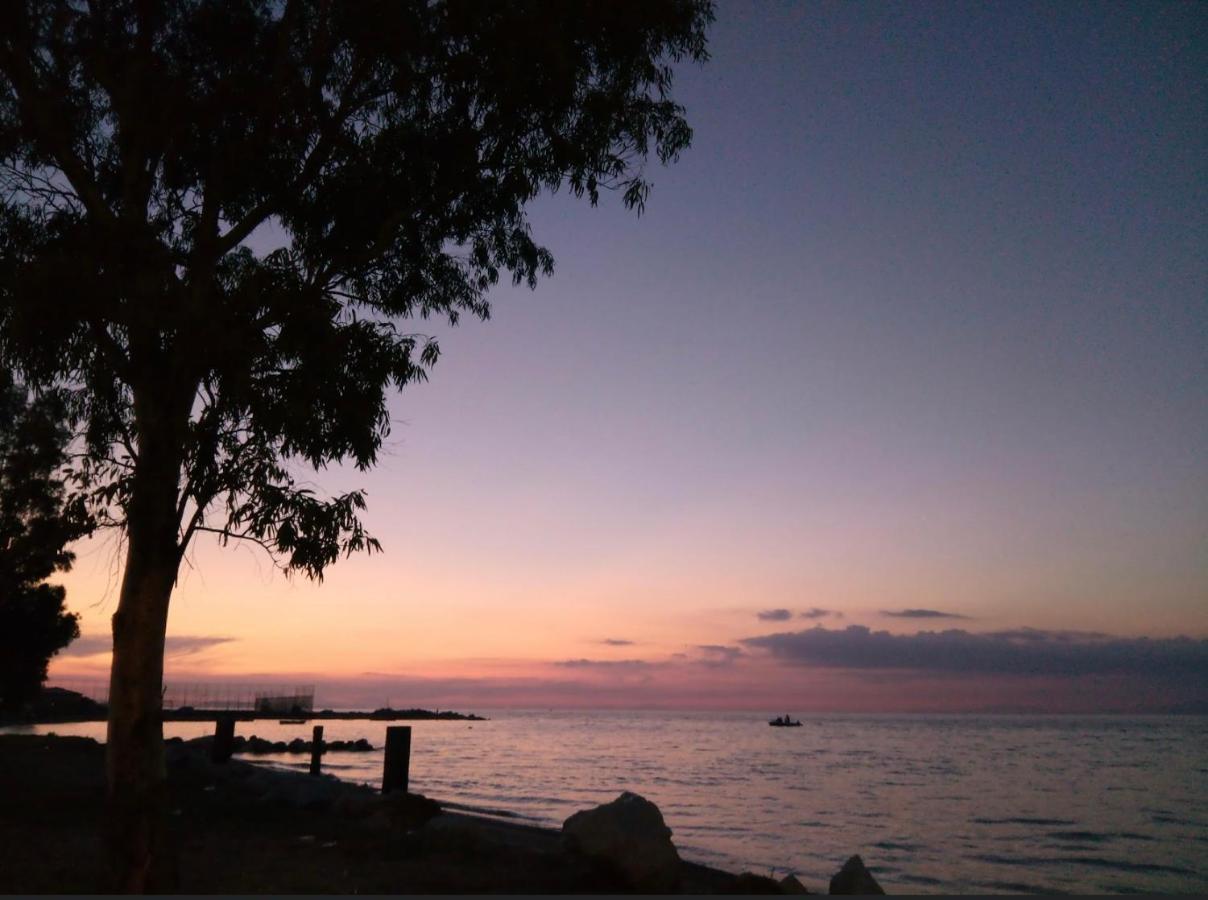 Patras Blue Suite Esterno foto