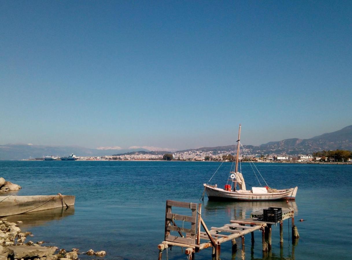 Patras Blue Suite Esterno foto